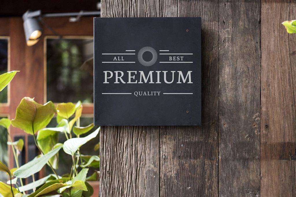 Outdoor Signage 14+ Examples