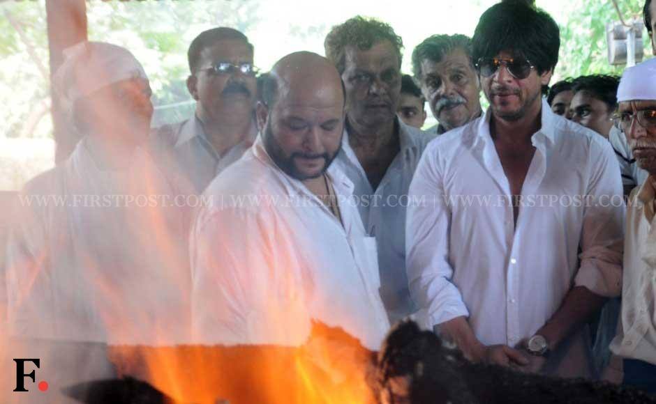 Images Ashok Mehta's funeral saw his friends bid him farewell