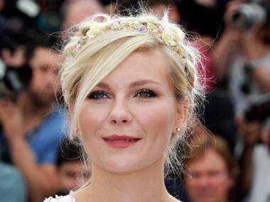 Kirsten Dunst criticises Apple for leaked nude photos – Firstpost