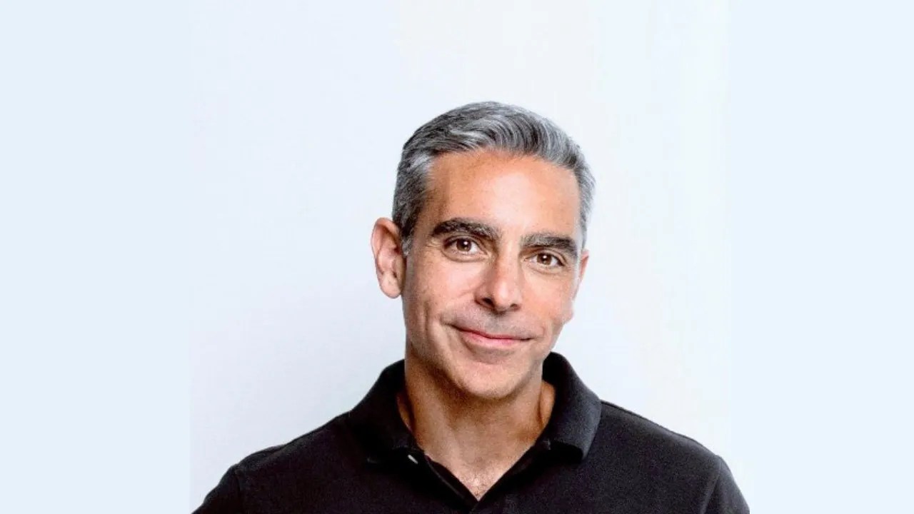 Facebook's David Marcus responds to Brian Acton's interview, calls him