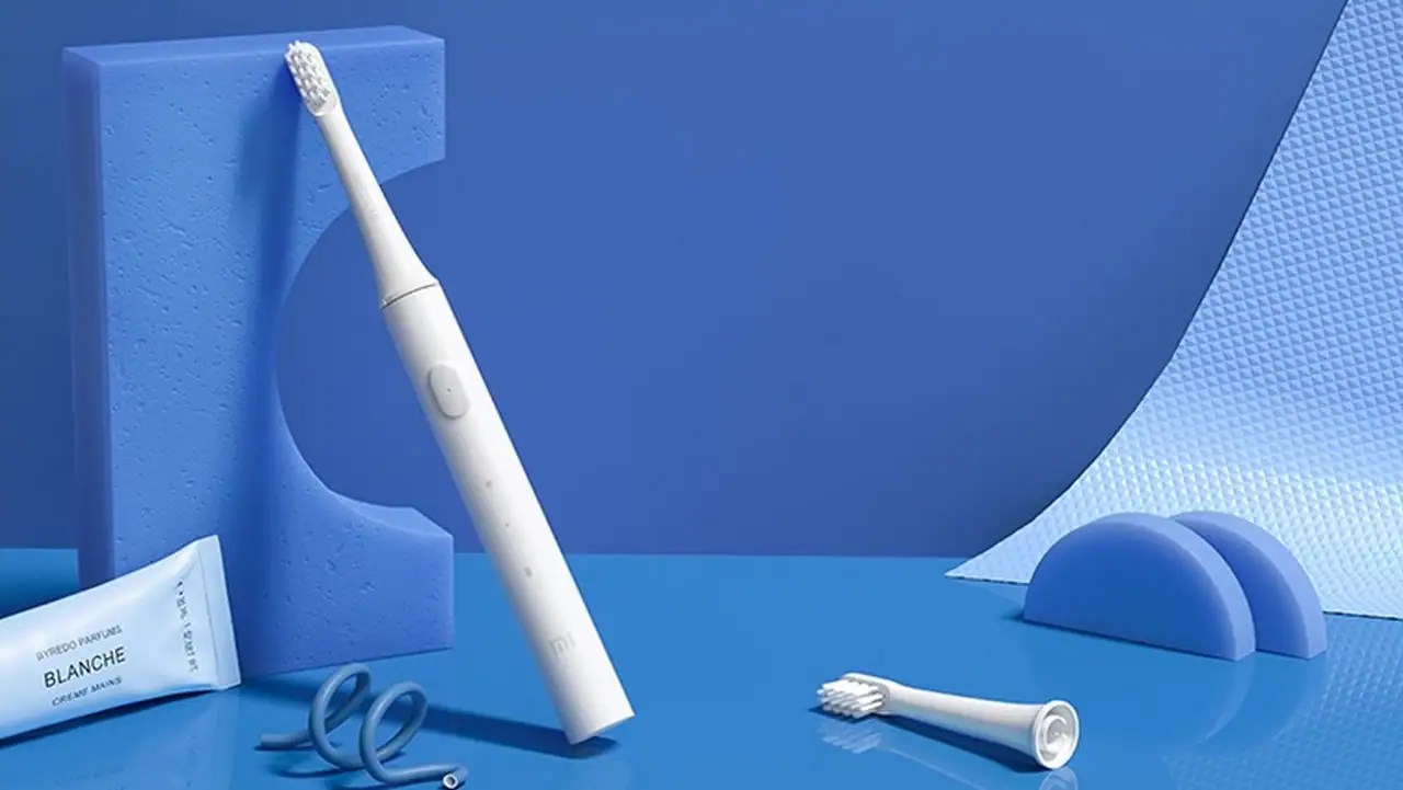 Xiaomi launches Mi Electric Toothbrush T100 with 30day battery life at