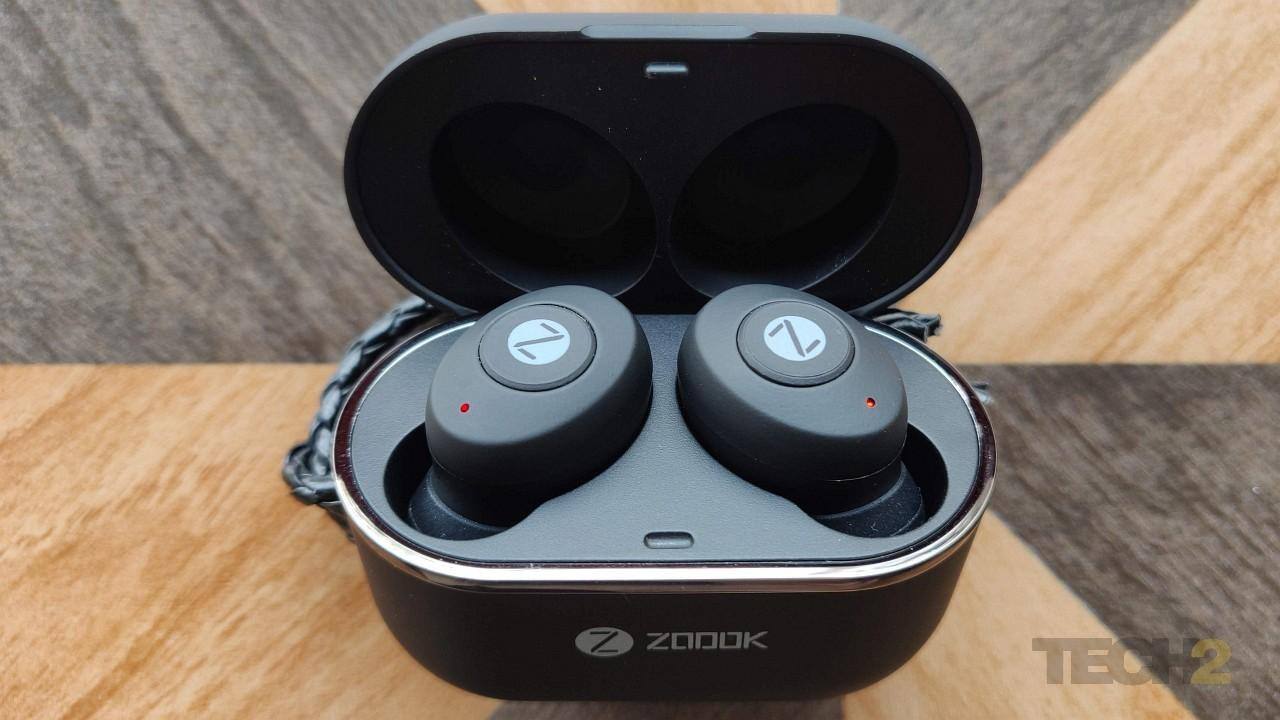 Wireless Audio under Rs 2,000 Zoook Rocker Twins TWS, Mivi Roam 2