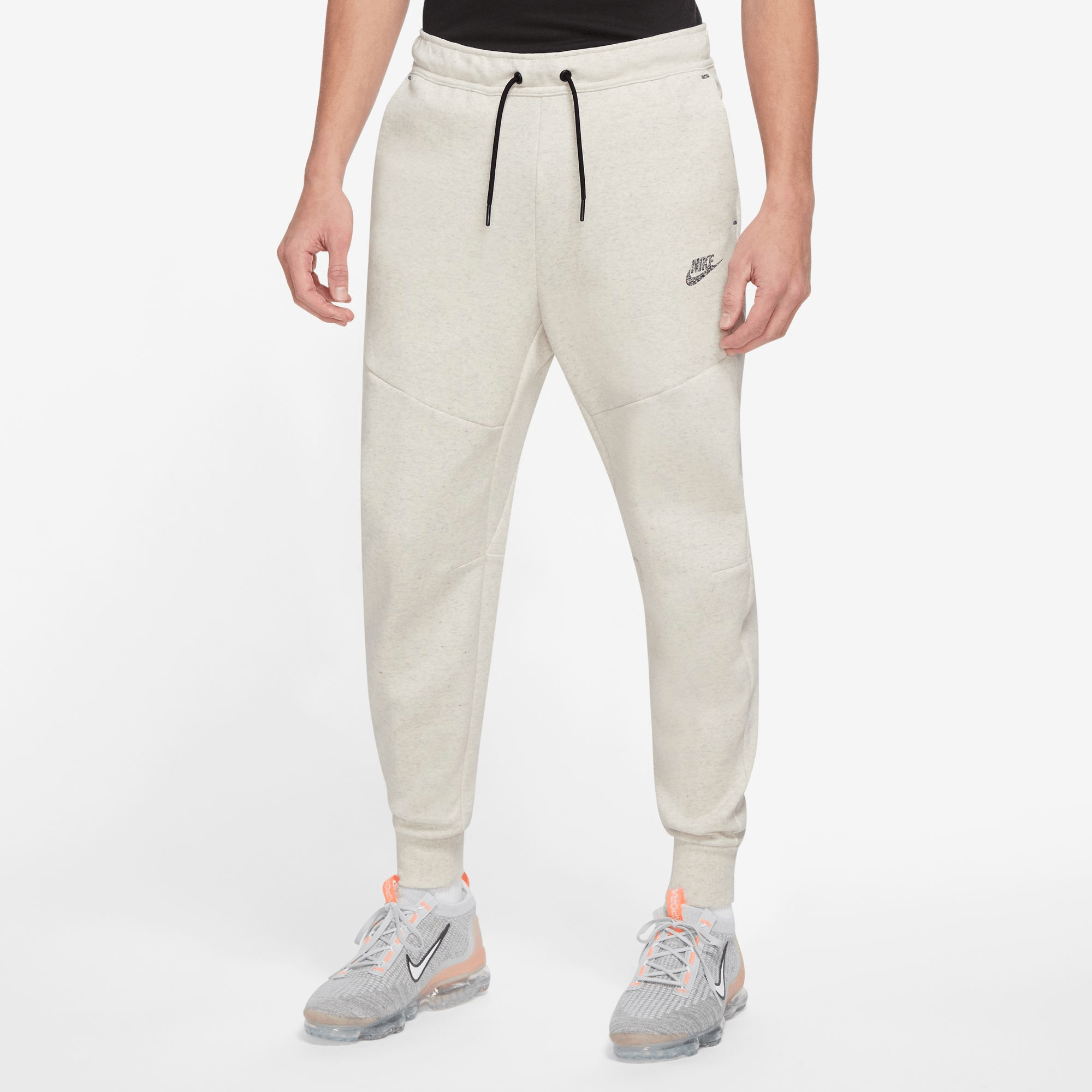 Nike Revival Tech Fleece Jogger Foot Locker