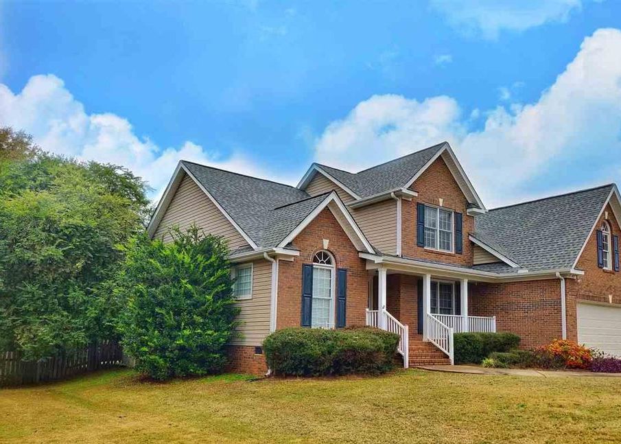 Overcup Ct, Greer, SC 29650, Foreclosure 233,000 3BD / 3BH
