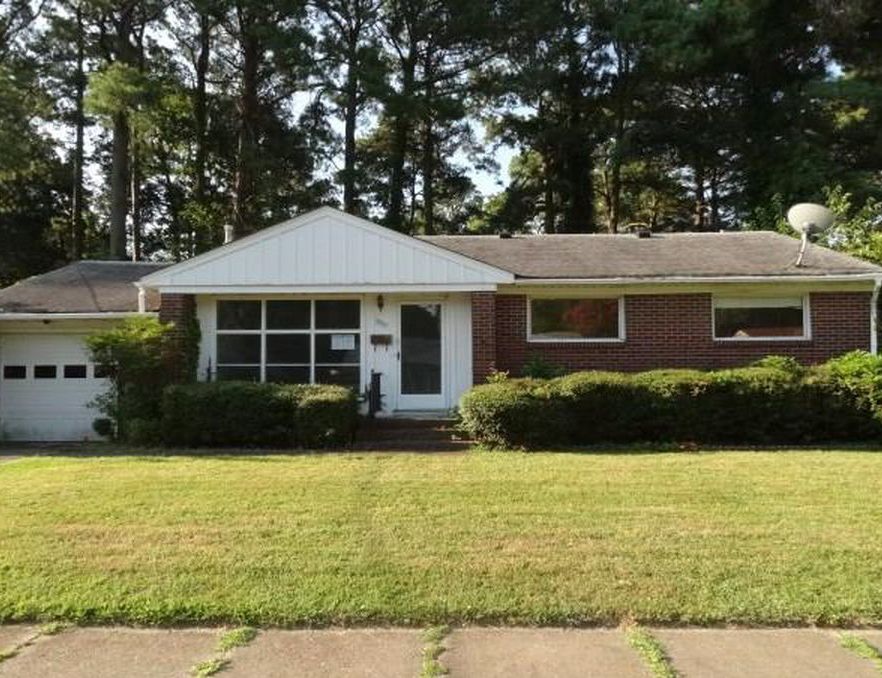 N Ingleside Dr, Norfolk, VA 23502, Foreclosure 140,000 3BD / 1.5BH