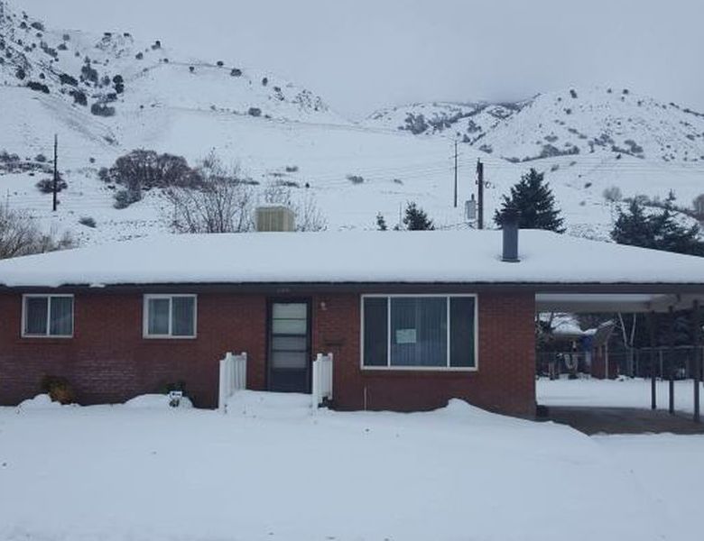 Poplar Dr, Brigham City, UT 84302, Foreclosed 195,000 2BD/1.5BH