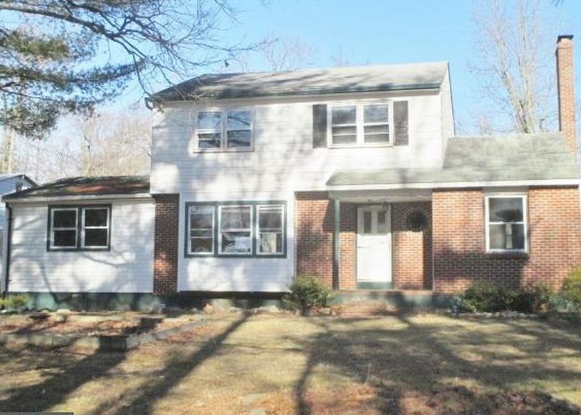 Maskells Mill Rd, Salem, NJ 08079, Foreclosure 150,000 5BD / 2.5BH