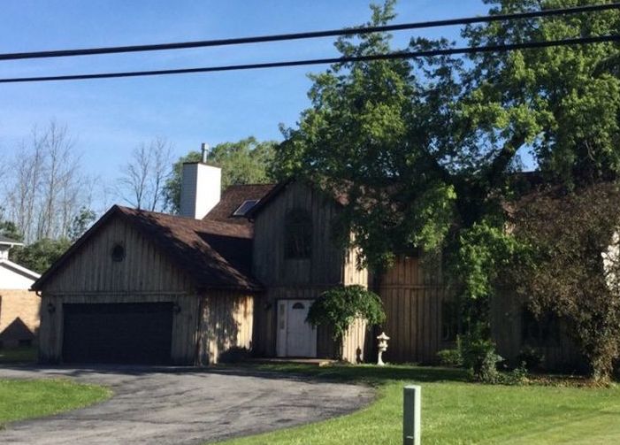 Staley Rd, Grand Island, NY 14072, Preforeclosure 325,289 3BD