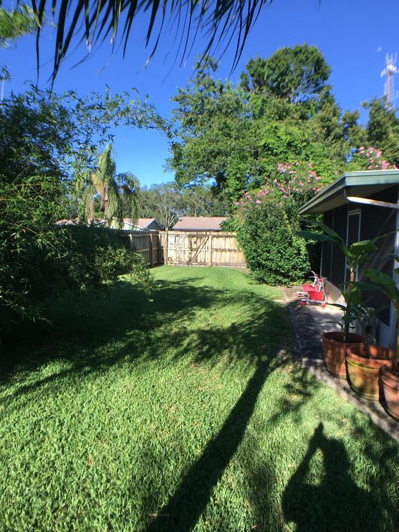 Wexford Way, Port Orange, FL 32129, Preforeclosure 165,500 3BD