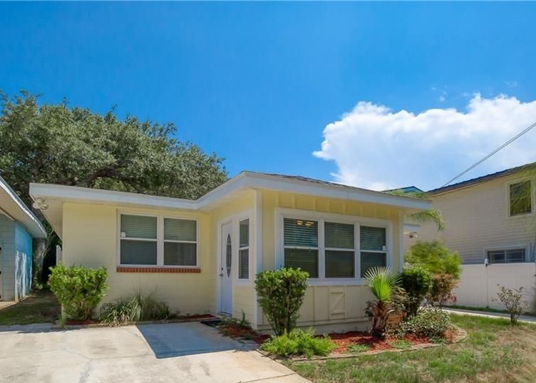 Lewis St, Fernandina Beach, FL 32034, Preforeclosure 325,620 3BD