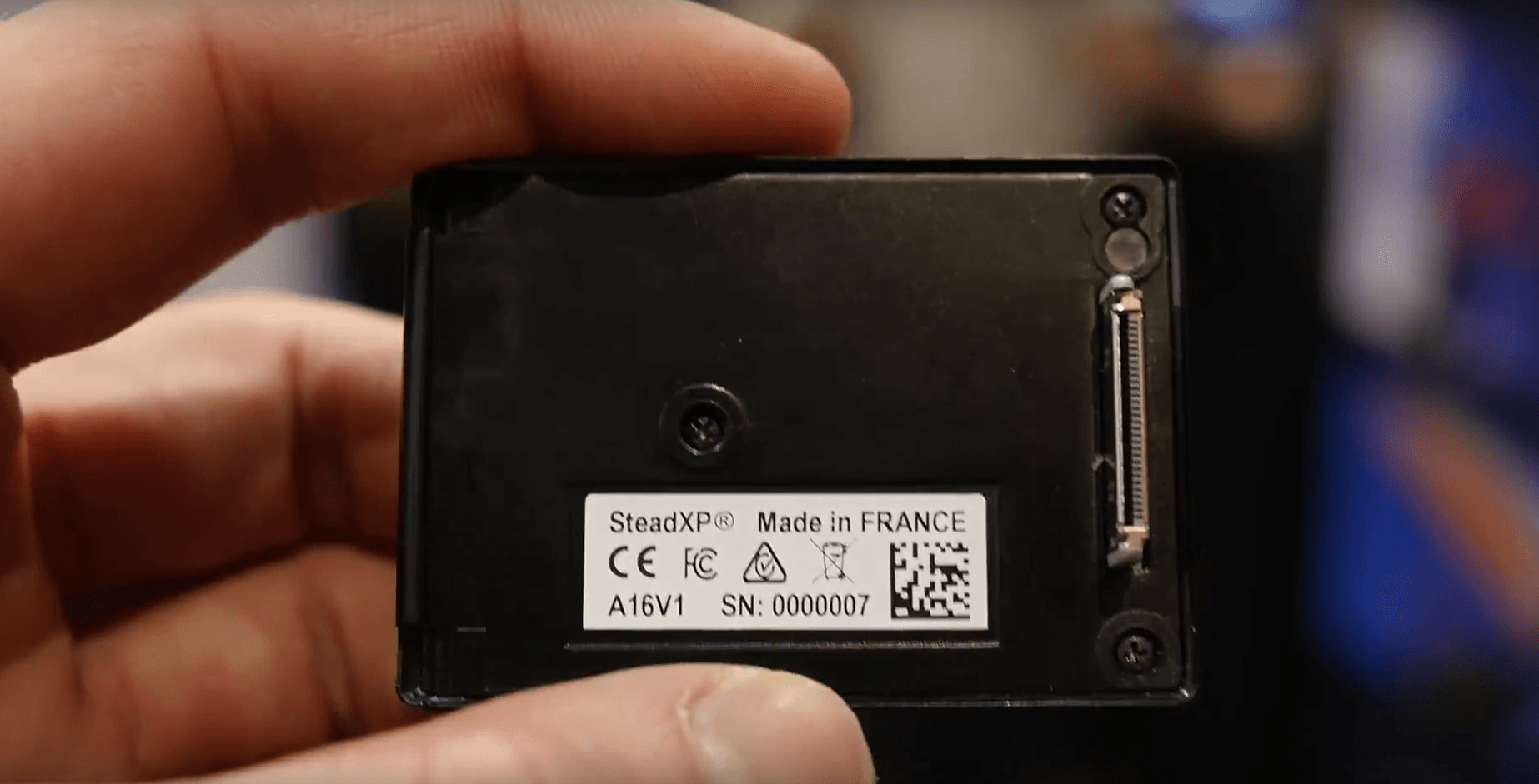 CES 2017 Notre prise en main vidéo du SteadXP, un stabilisateur GoPro