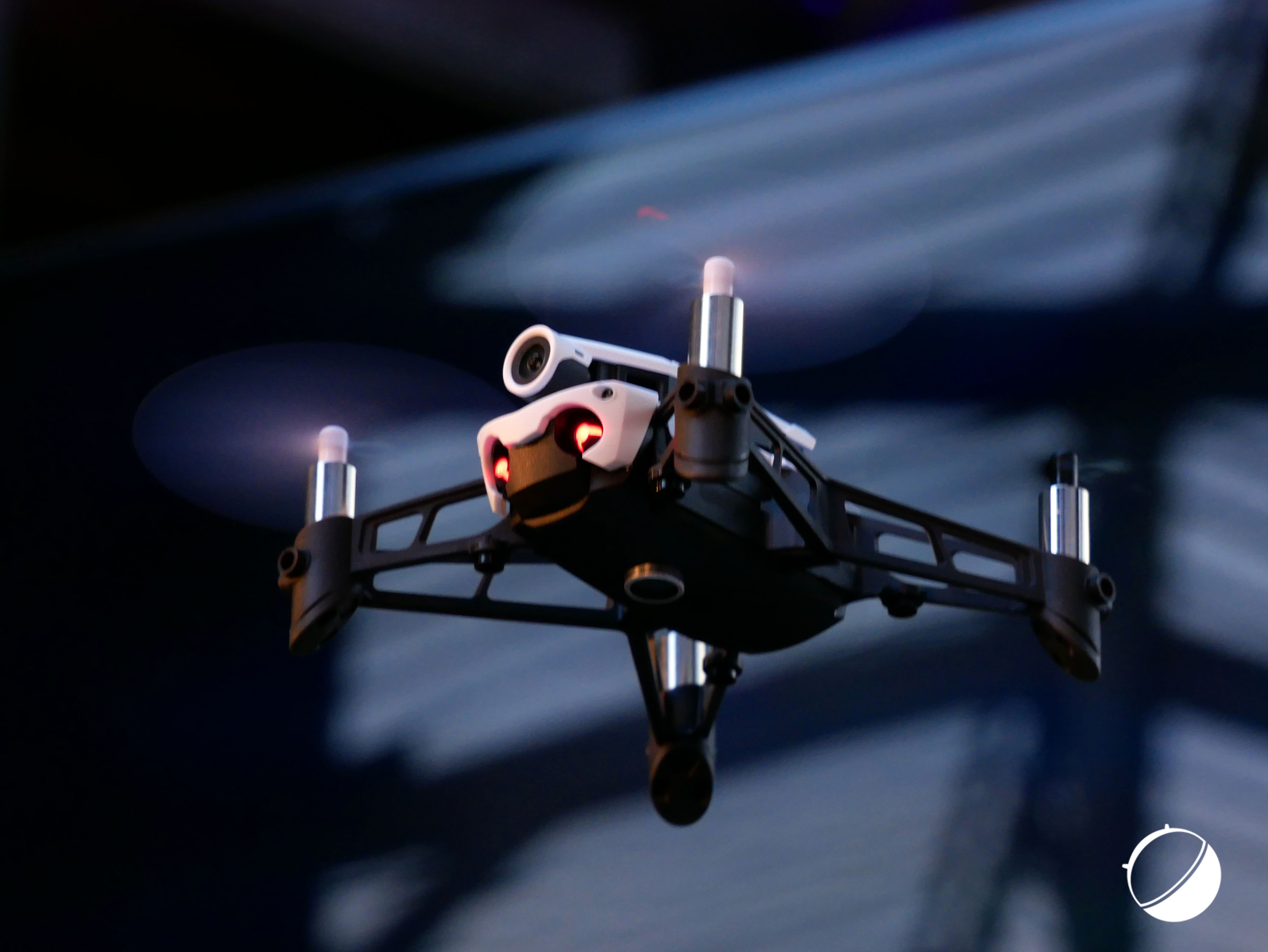 Parrot Mambo un nouveau drone de course à 180 euros FrAndroid