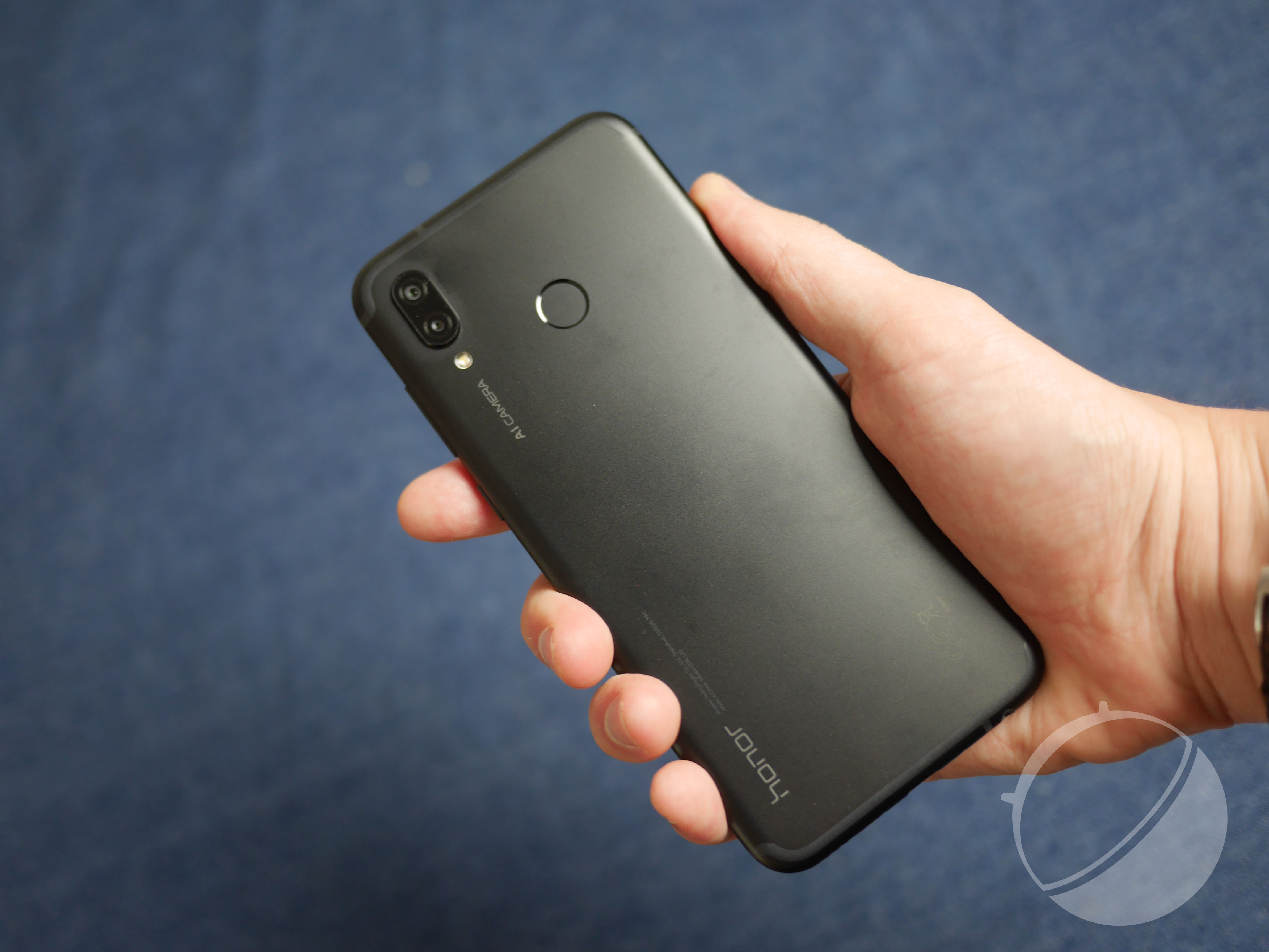 Honor Play le smartphone orienté gaming est à 329 euros en France