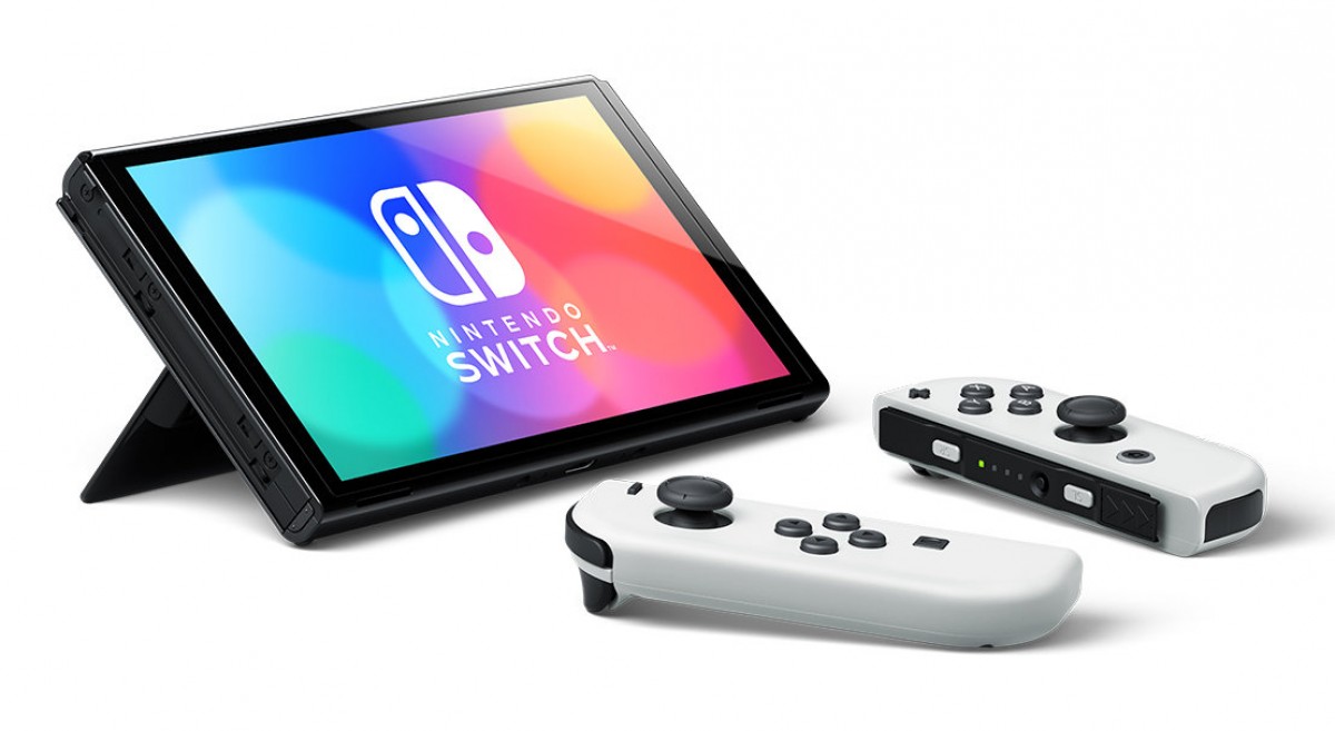 Nintendo Switch OLED vs Steam Deck écran, puissance