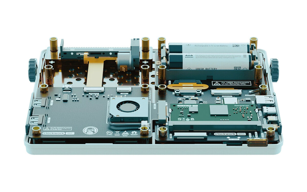 Clockwork DevTerm un mini PC à base de Raspberry Pi CM3 avec une