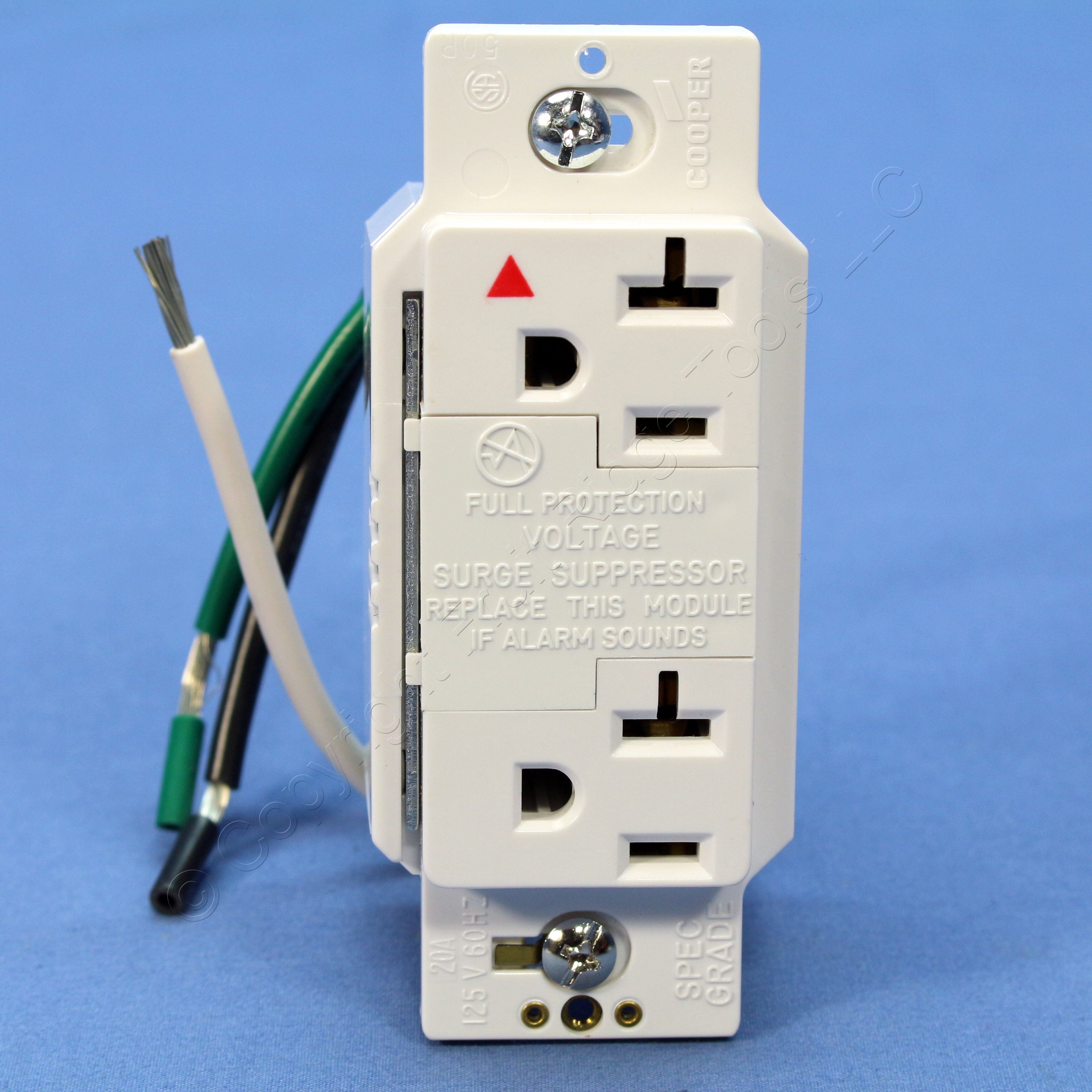 Cooper White ISOLATED Ground SURGE Suppressor Receptacle Outlet 520