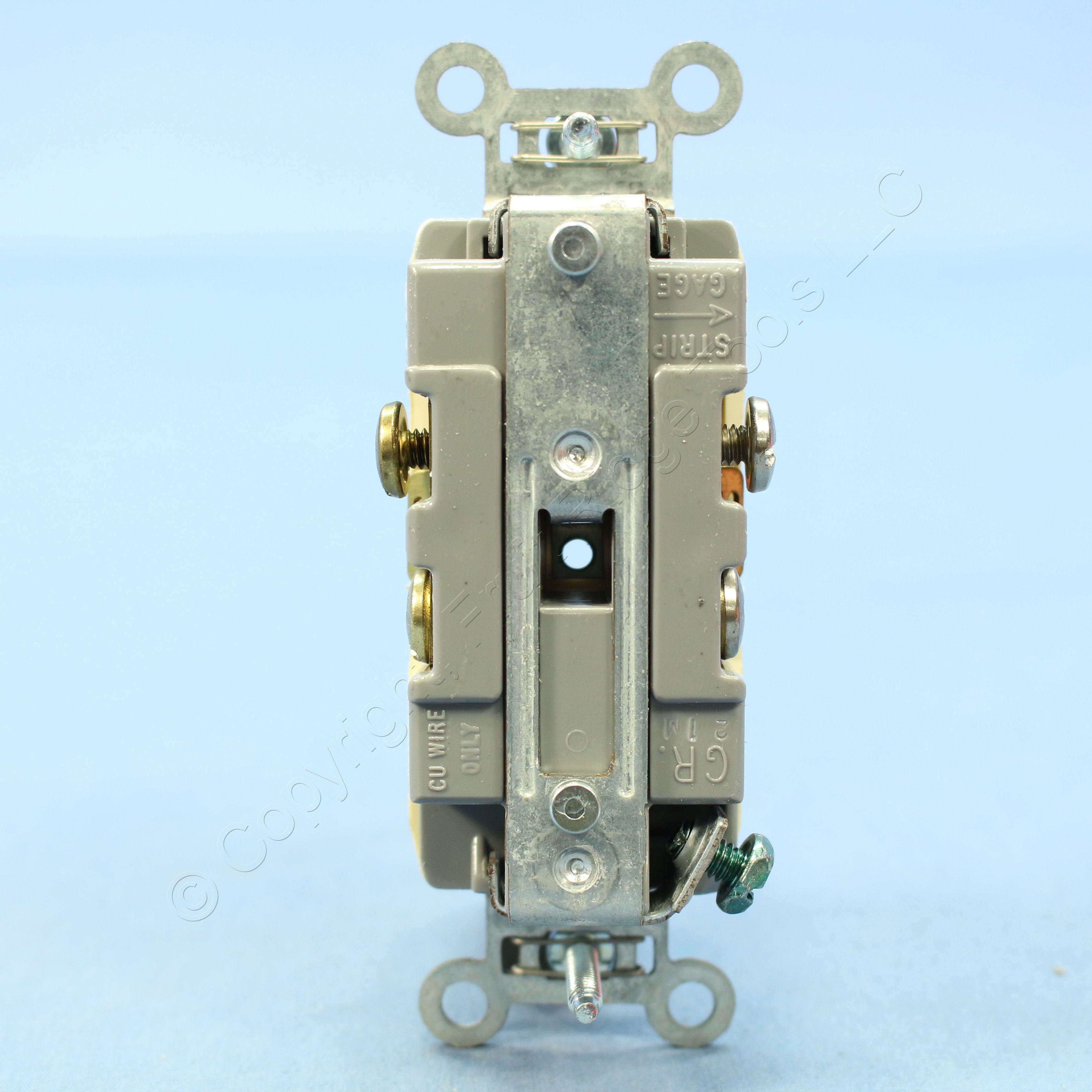 10 P&S Ivory COMMERCIAL Grade Receptacle Duplex Outlets NEMA 520R 20A