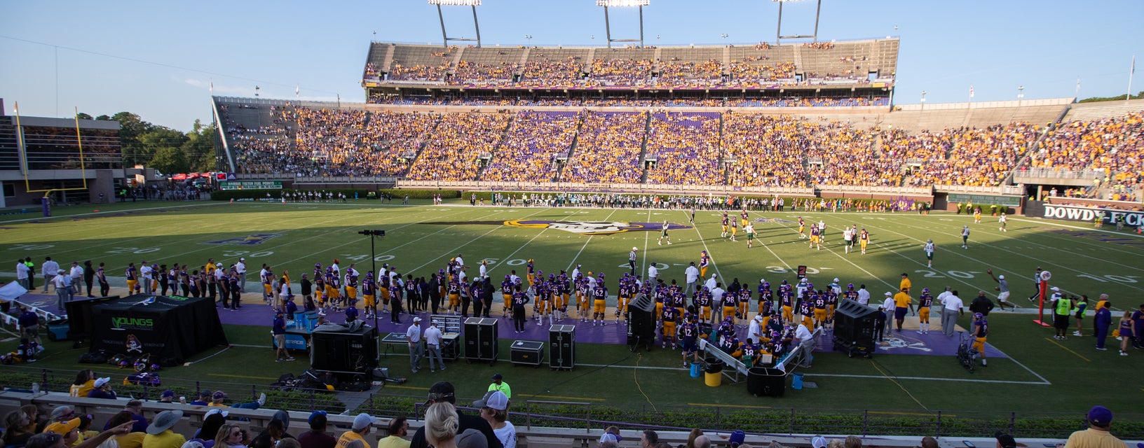 Cheap College Football Tickets 🏈 Gametime