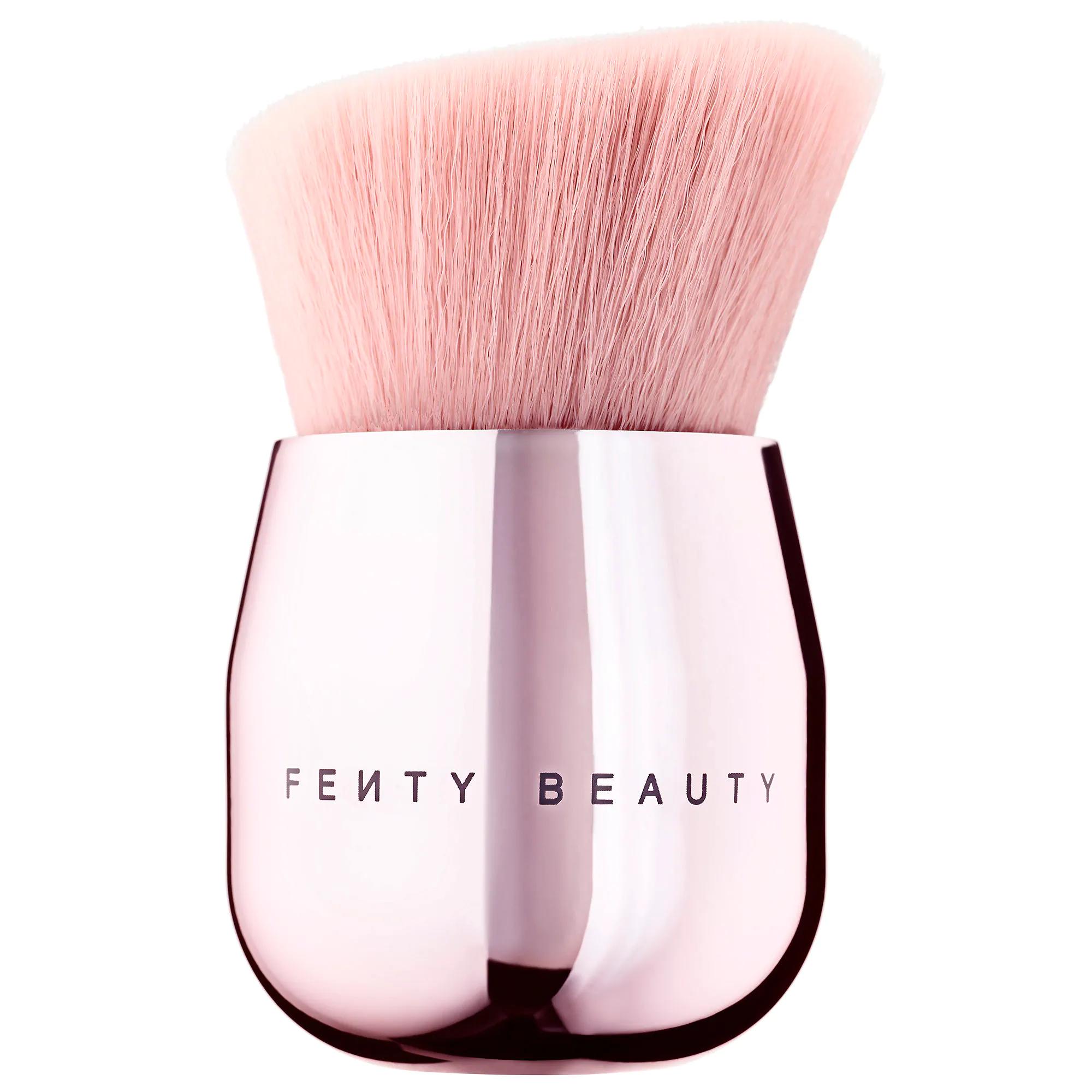 FENTY Face & Body Kabuki Brush 160 Best deals on Fenty