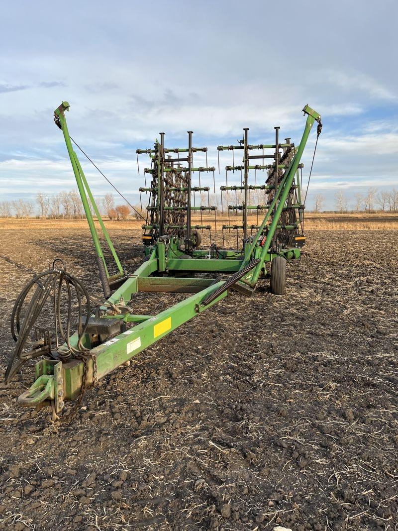 Farm Retirement Auction Wiens