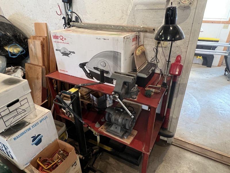 LARGE PERSONAL PROPERTY AUCTION Summers