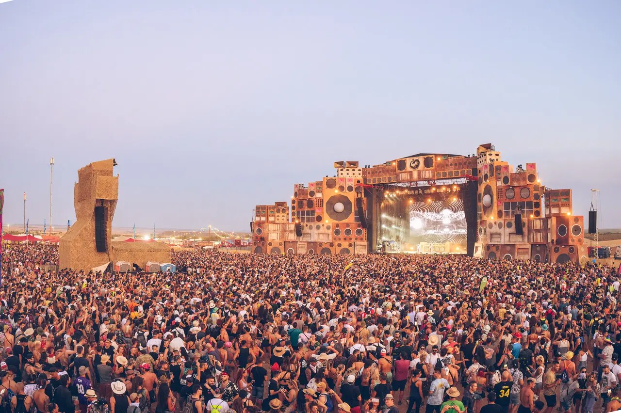 Monegros Desert Festival The most intense electronic music in the middle of the desert Go Aragón