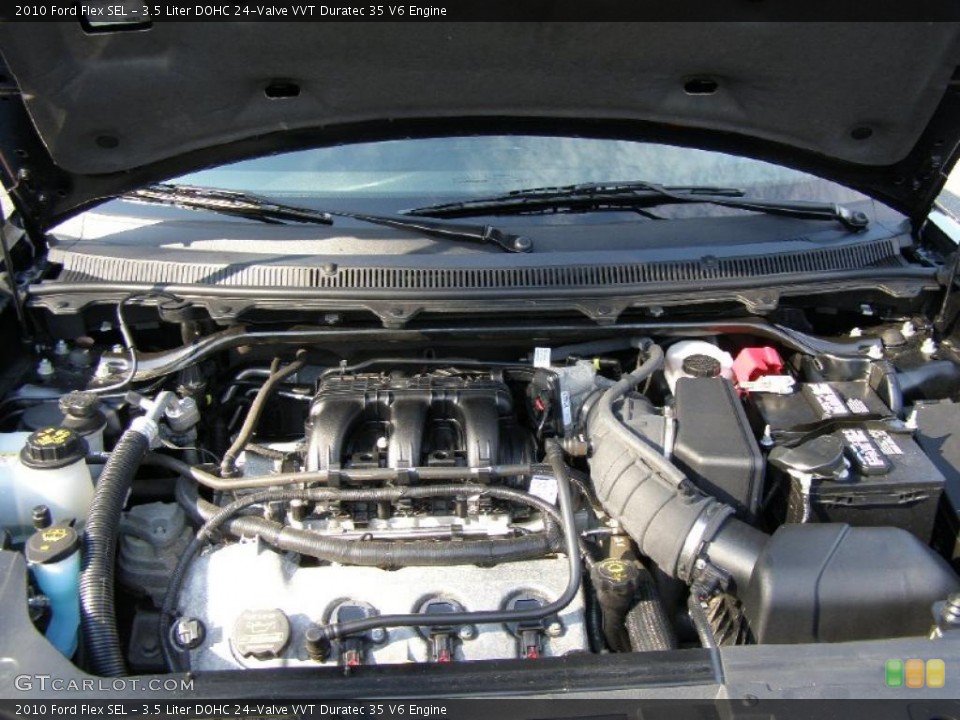 3.5 Liter DOHC 24-Valve VVT Duratec 35 V6 Engine for the 2010 Ford Flex