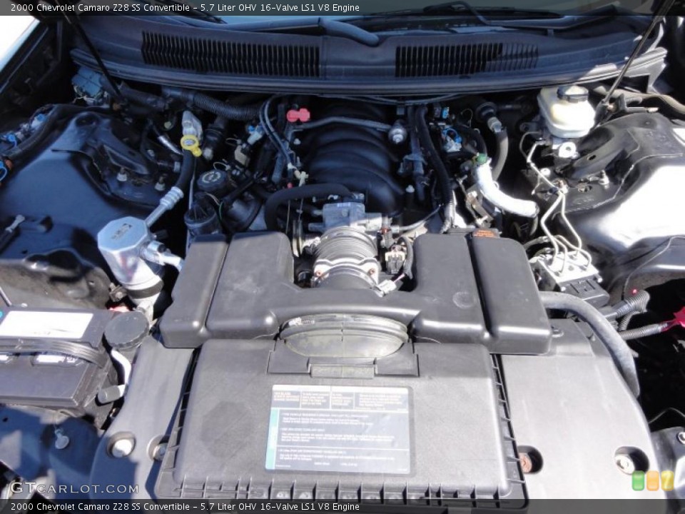 5.7 Liter OHV 16Valve LS1 V8 Engine for the 2000 Chevrolet Camaro