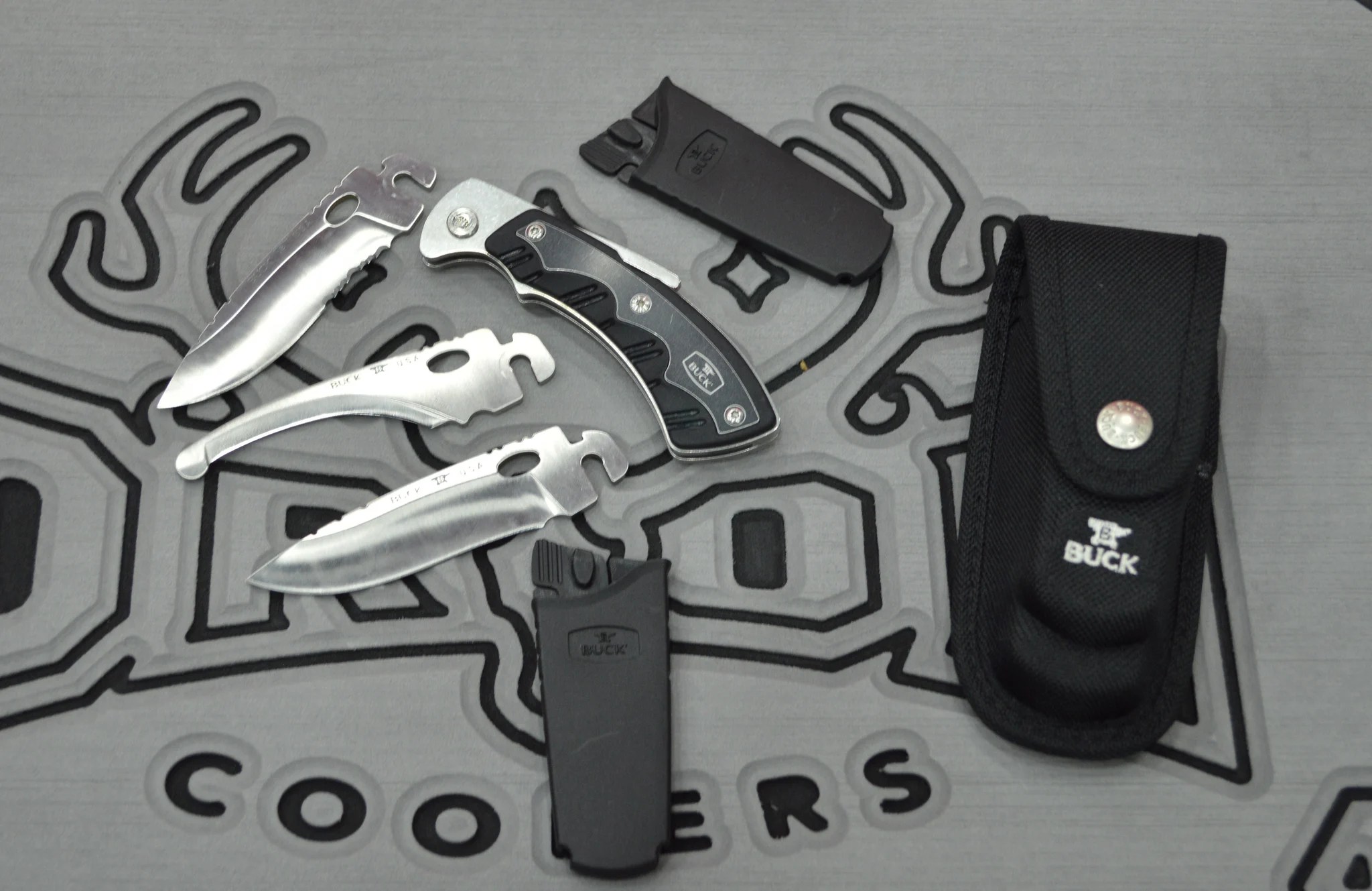 Buck Knives debuts innovative hunting blade system