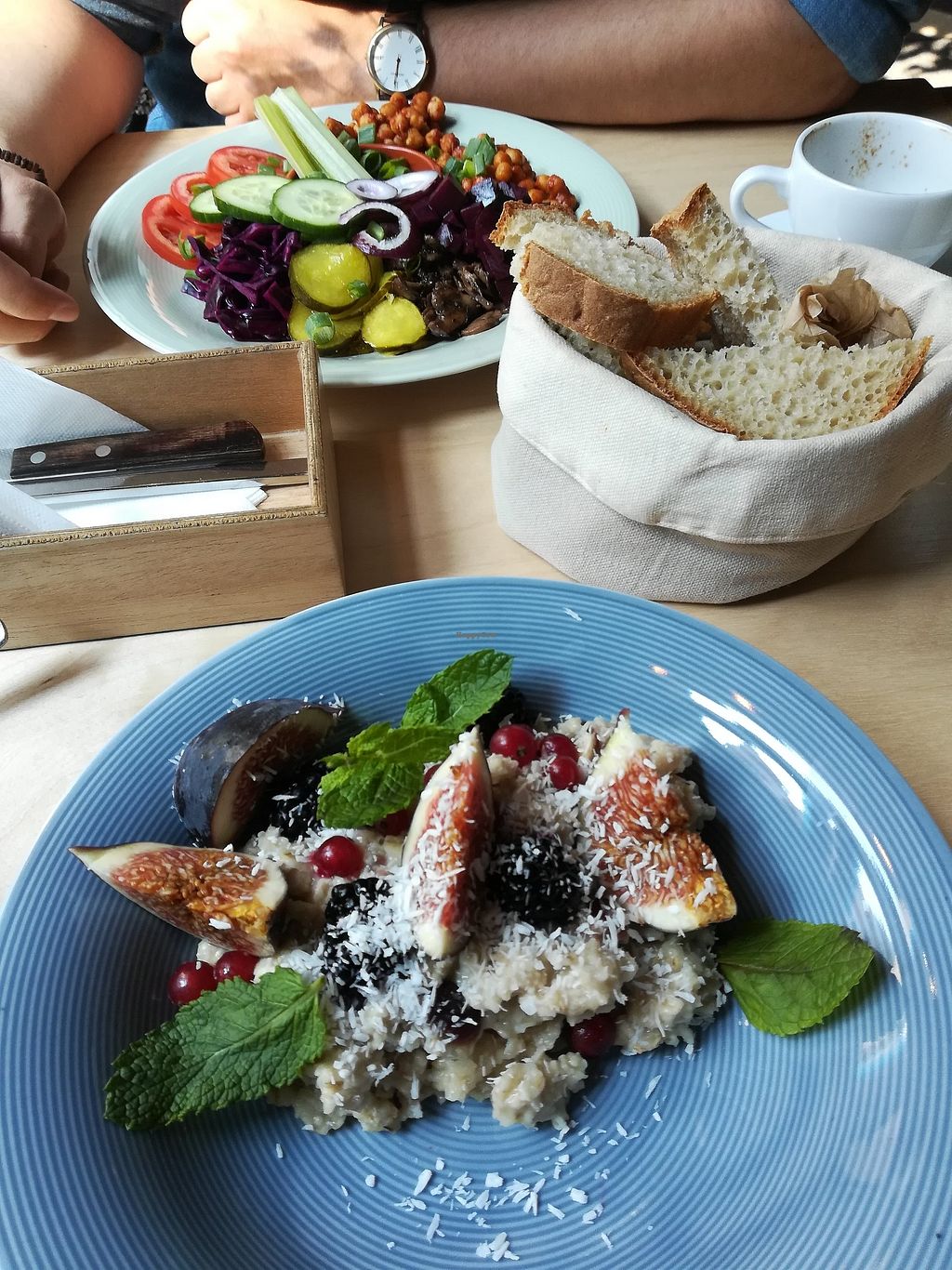 Pomelo Bistro Bar Gdansk Review "Good vegan breakfast options but limited options for main