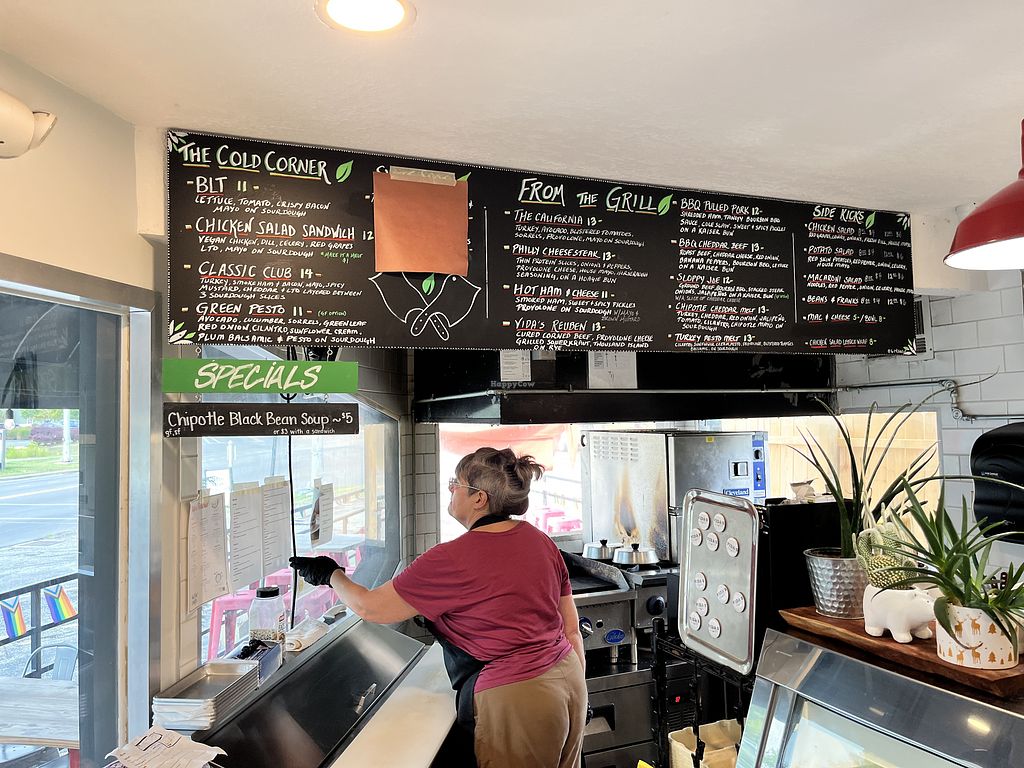 Vida's Plant Based Butcher Columbus Ohio Restaurant HappyCow