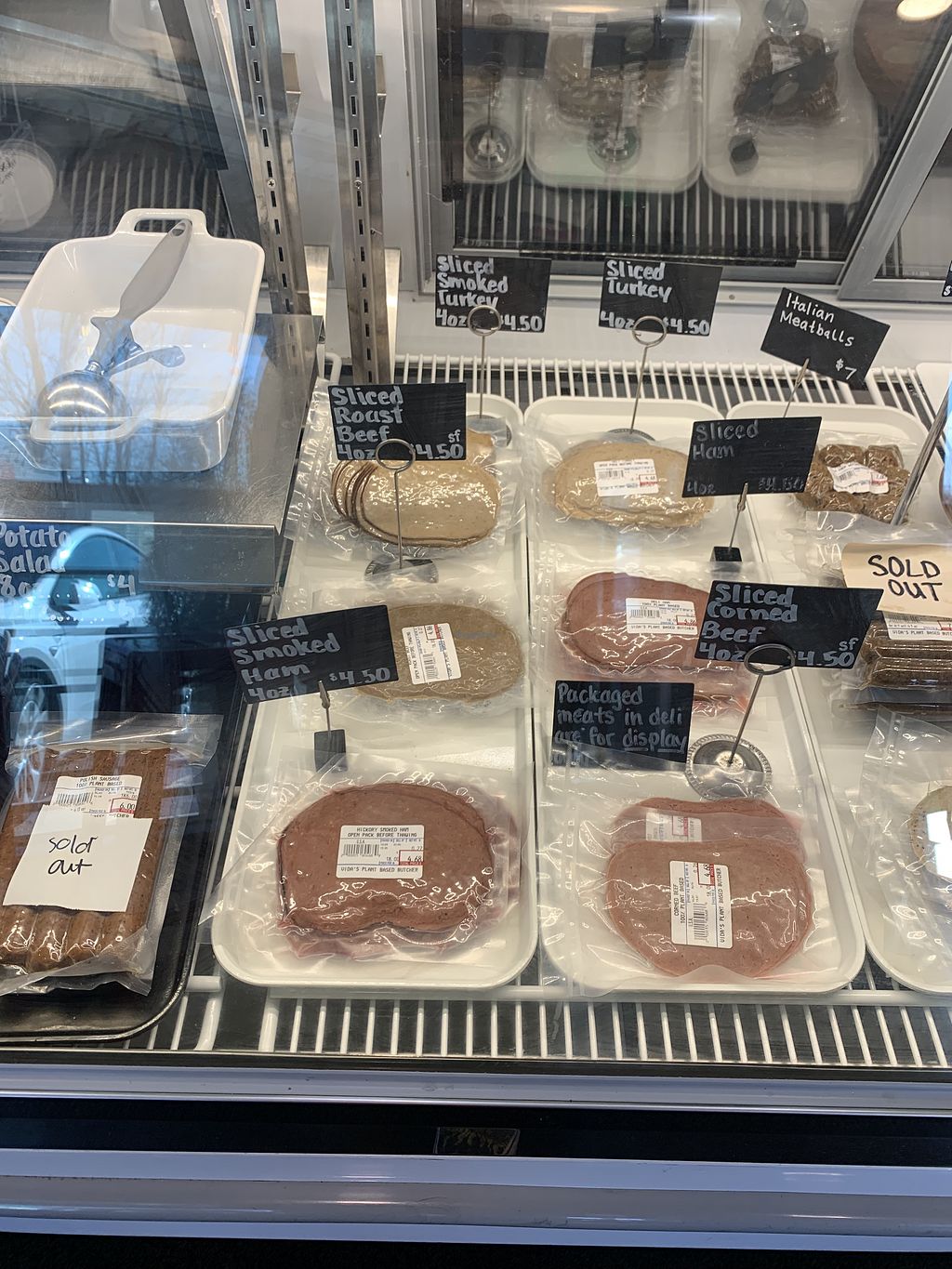 Vida's Plant Based Butcher Columbus Ohio Restaurant HappyCow