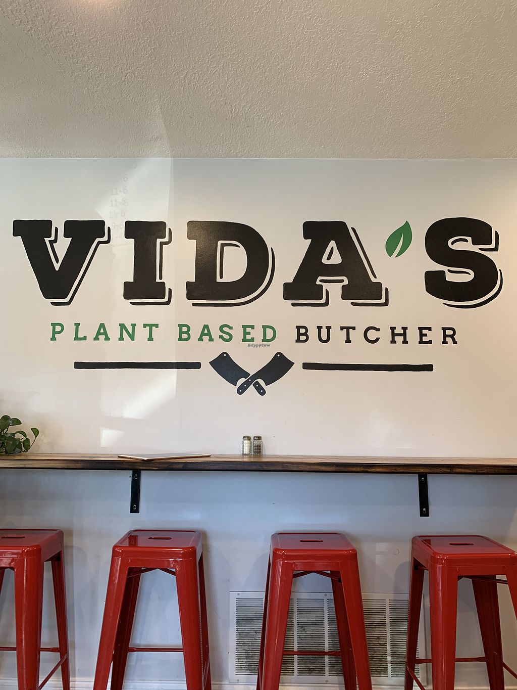 Vida's Plant Based Butcher Columbus Ohio Restaurant HappyCow