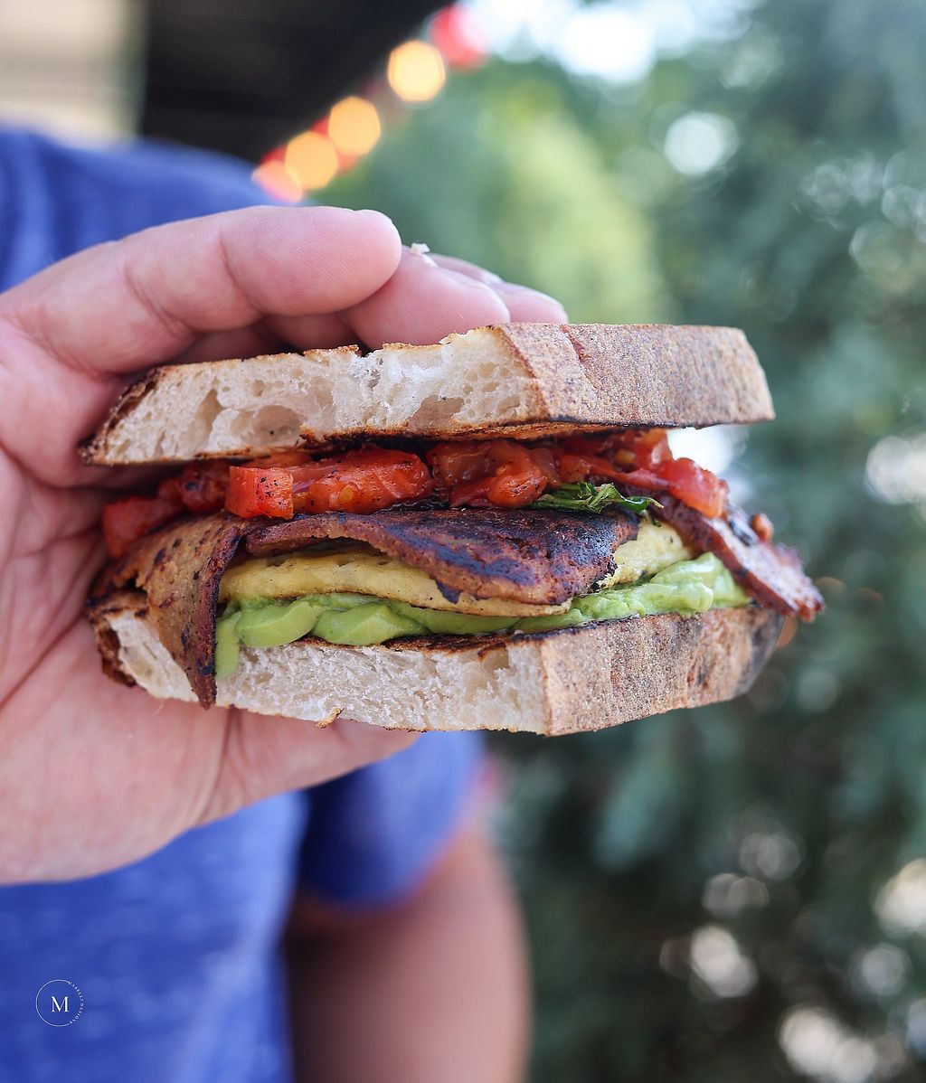 Vida's Plant Based Butcher Columbus Ohio Restaurant HappyCow