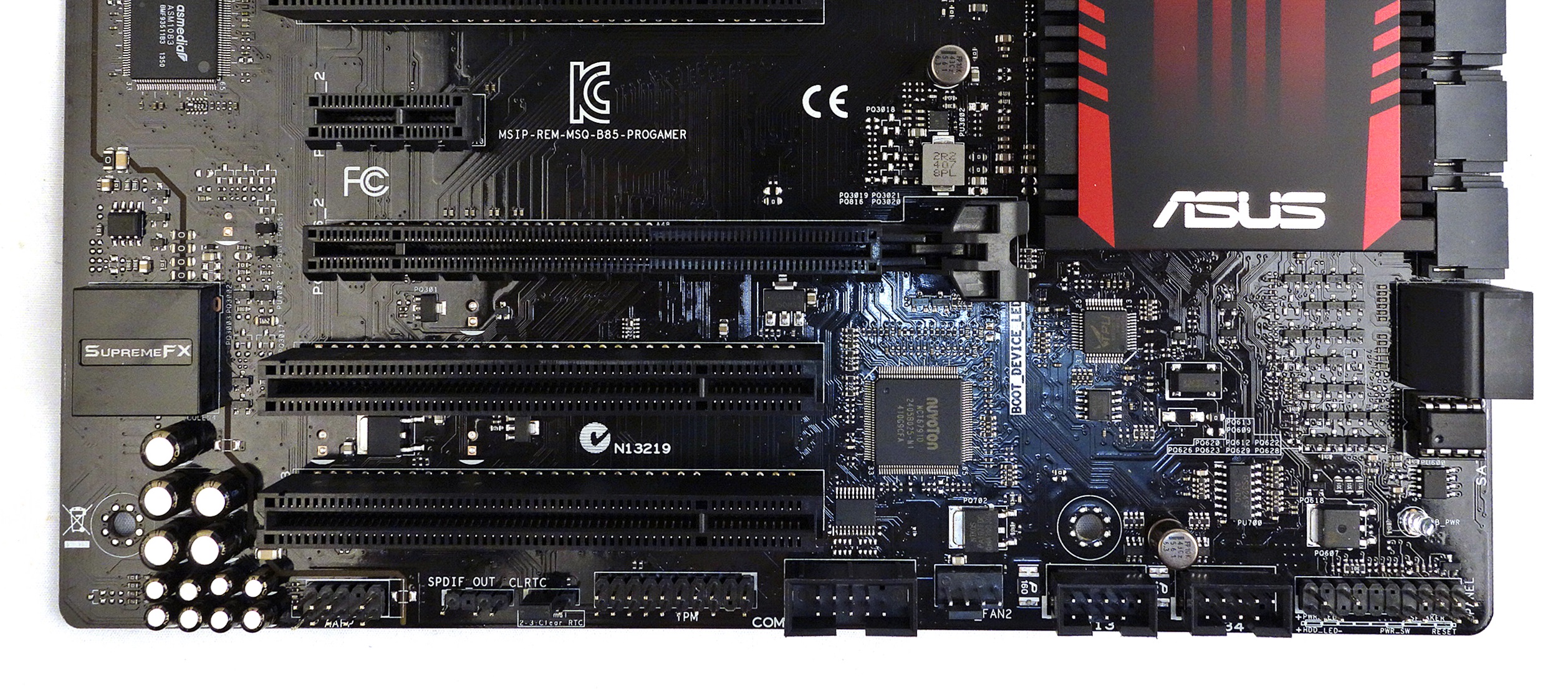ASUS B85Pro Gamer motherboard makes affordable gaming DIY systems