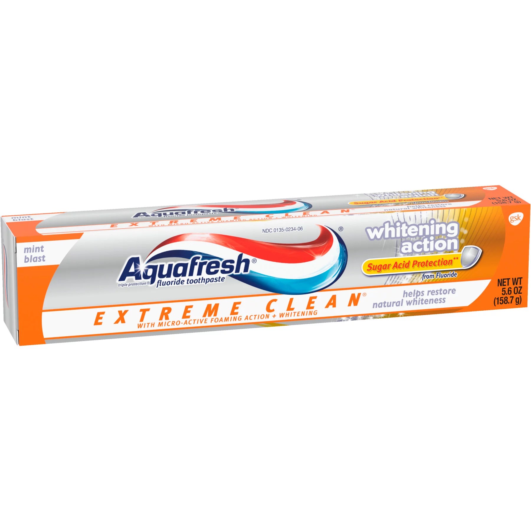 Aquafresh Extreme Clean Whitening Action Fluoride Mint Blast Toothpaste