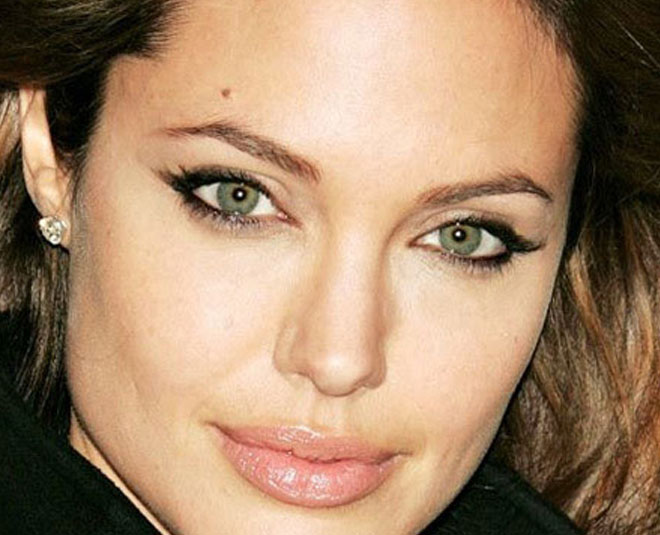 Moles On Face? Know What It Means HerZindagi