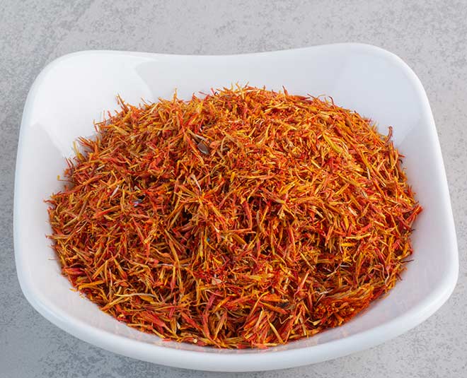 Know How To Use Saffron Right Way In Cooking In Hindi know how to use