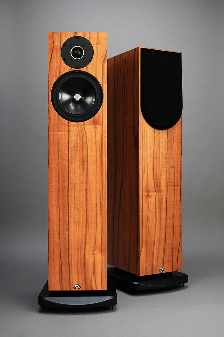 Kudos Audio Cardea Anniversary Super 20 loudspeakers hifi+