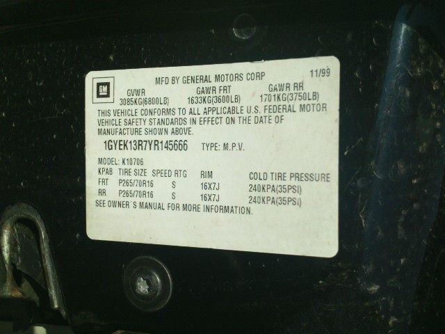 Used 2000 Chevrolet Truck Suburban 2500 Entertainment Radio Audio