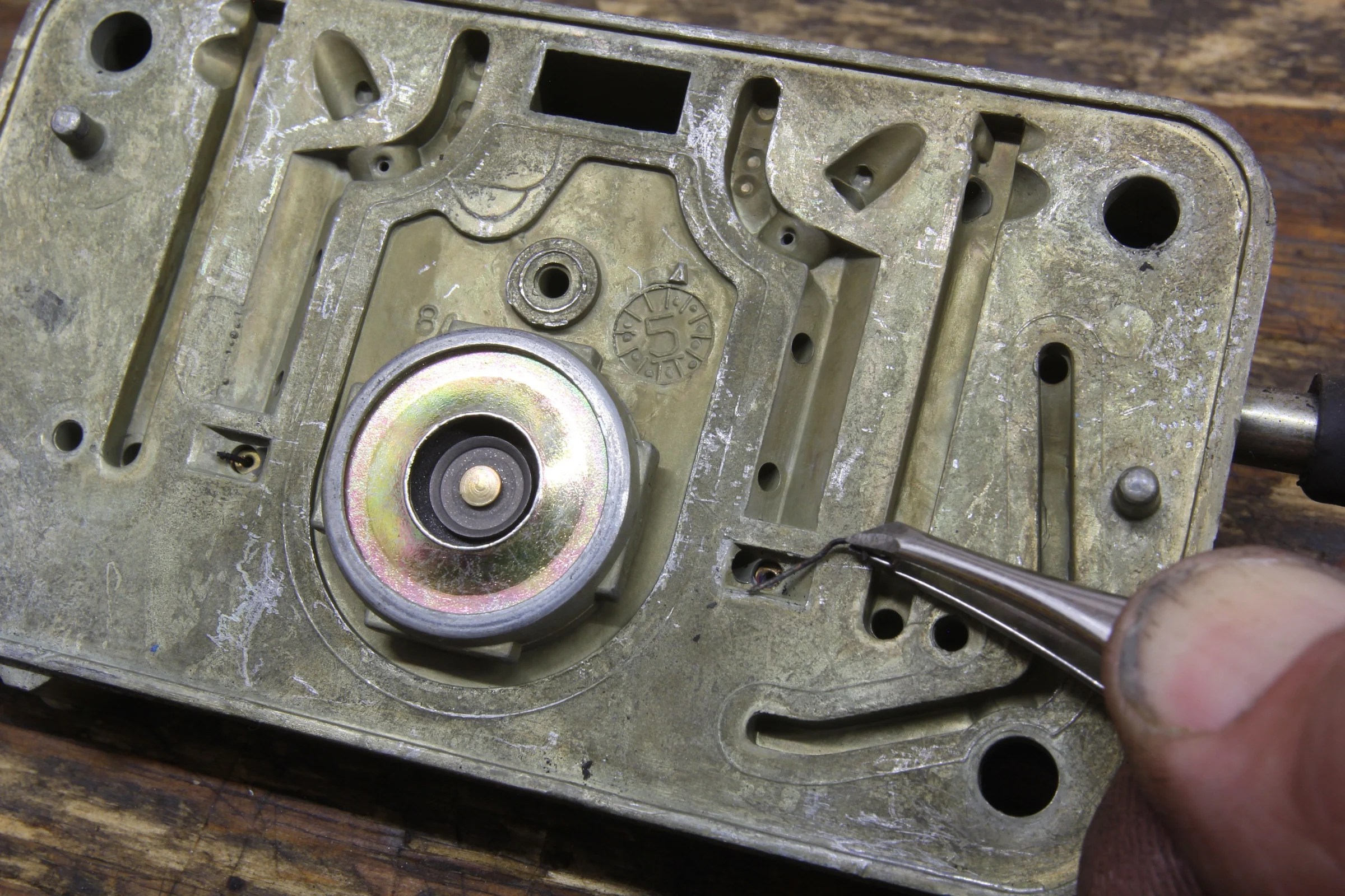 How To Tune Your Holley Carburetor for Driving at High Altitude