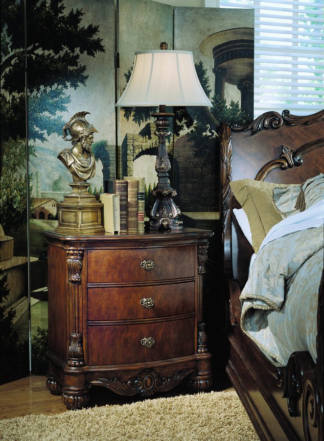 Pulaski Edwardian Poster Bedroom Collection PFB242150 at
