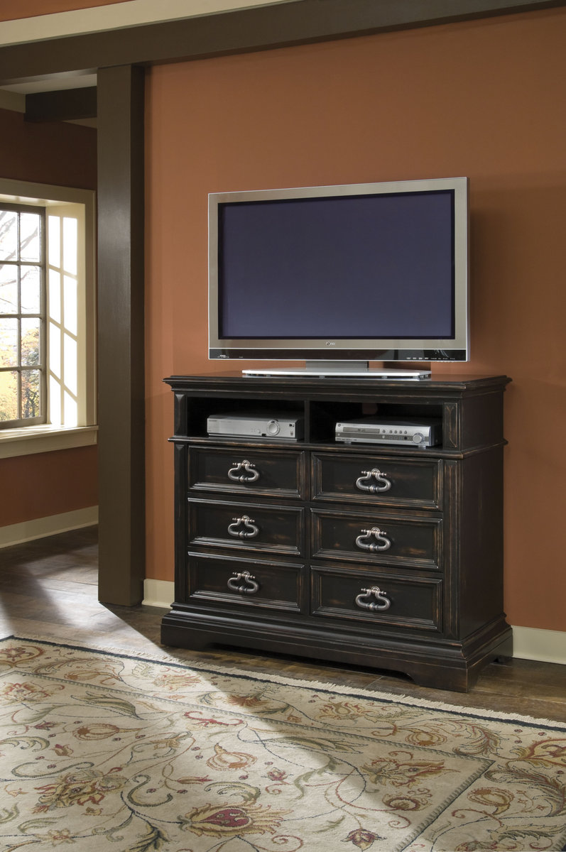 Pulaski Brookfield Panel Bedroom Collection PF9931BEDSET at