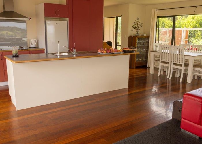 Free property data for 75E Oromahoe Road, Opua homes.co.nz