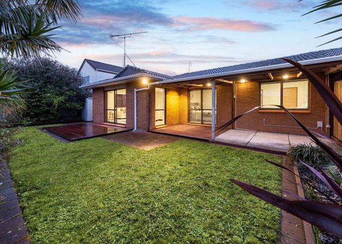 Recently sold 3/96 Celtic Crescent, Ellerslie, Auckland homes.co.nz