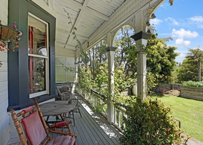 Free property data for 258 Lord Rutherford Road South, Brightwater