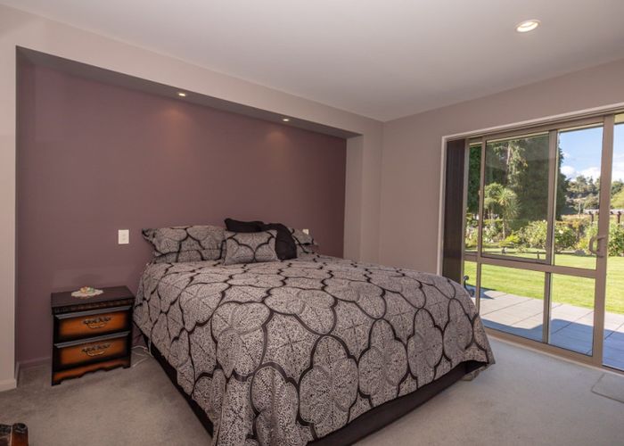 Free property data for 67 Buller Road, Reefton homes.co.nz