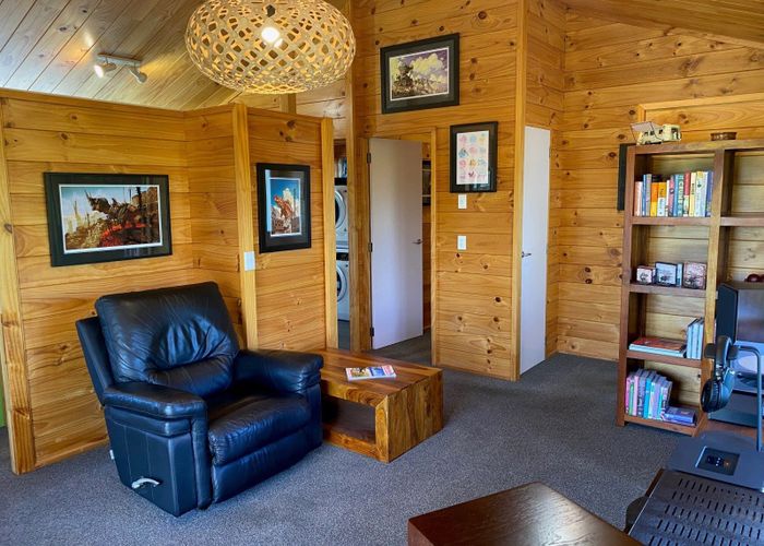 Free property data for 21A Easton Way, Levin homes.co.nz