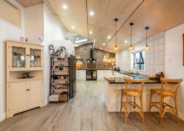 For sale 54 Granville Street, Silverstream, Upper Hutt, Wellington