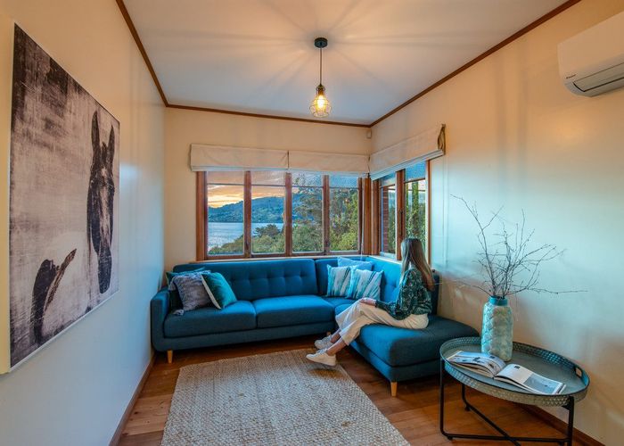 For sale 30 Wharfdale, Macandrew Bay, Dunedin, Otago homes.co.nz